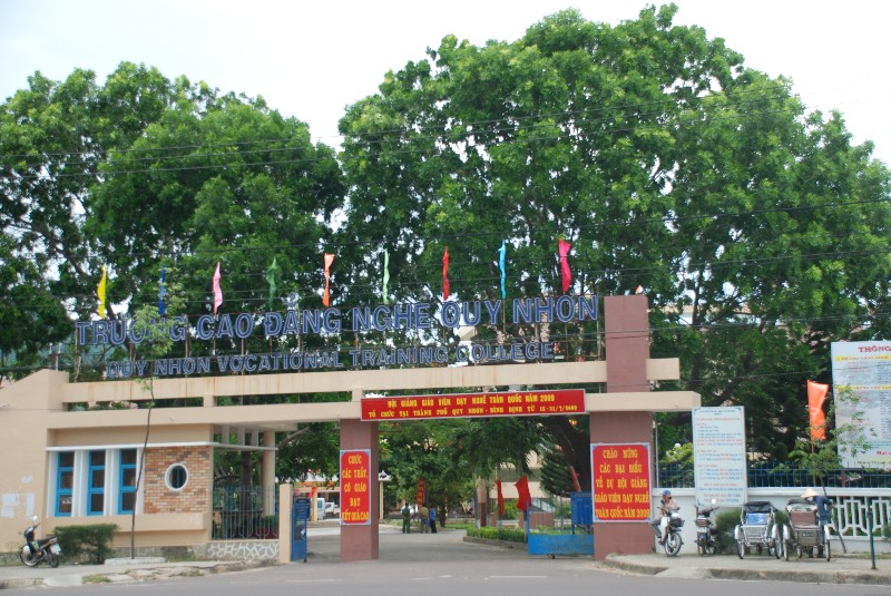 Trường Cao Đẳng Nghề Bình Định